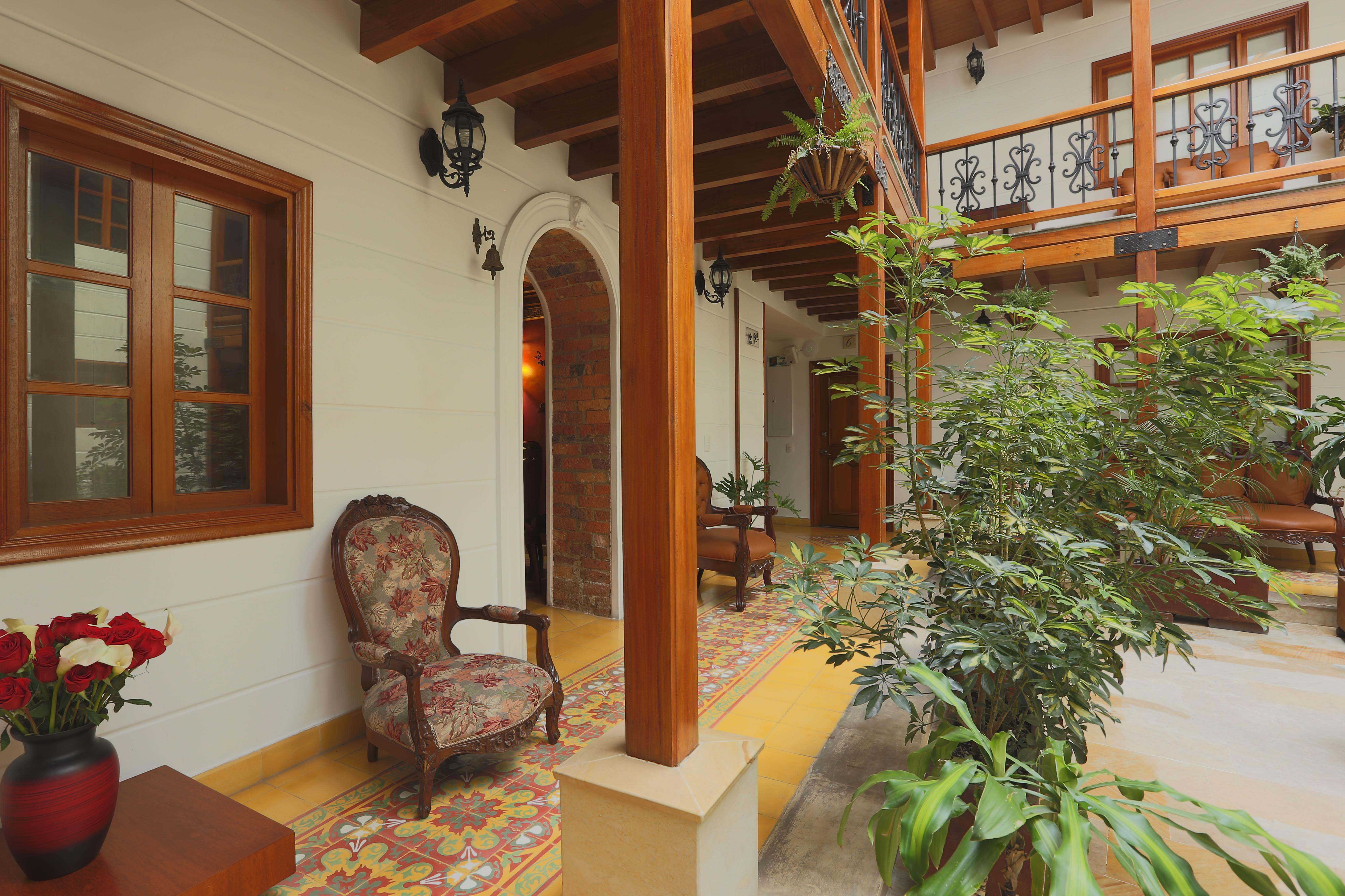 Hotel Santa Lucia Boutique Spa Bogotá Esterno foto Interior of the house