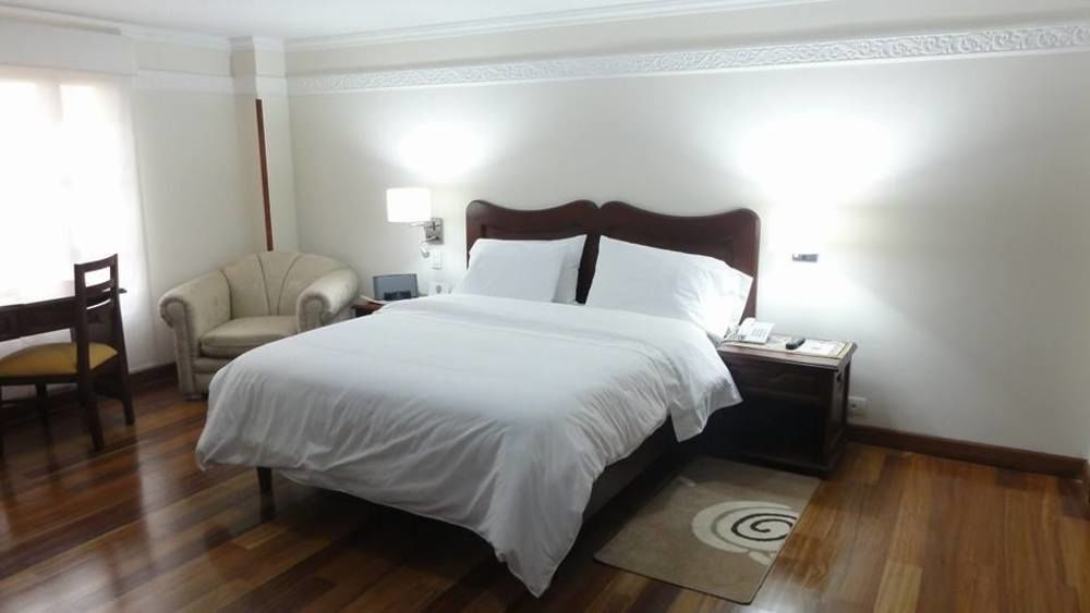 Hotel Santa Lucia Boutique Spa Bogotá Esterno foto A bedroom at the hotel