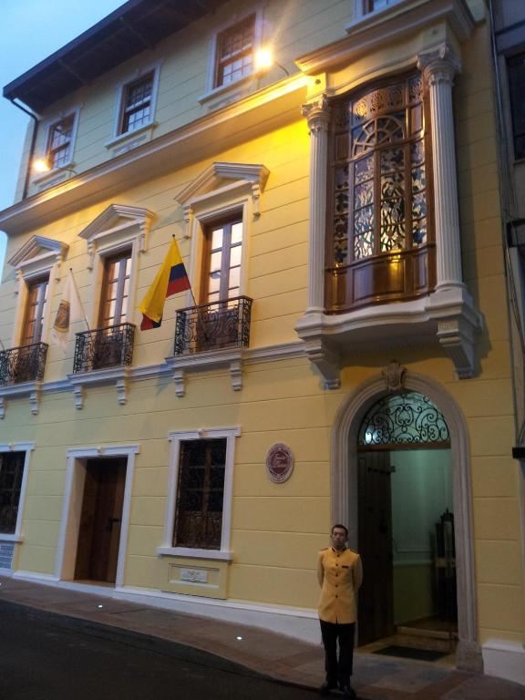Hotel Santa Lucia Boutique Spa Bogotá Esterno foto Ecuadorian Embassy in Lima